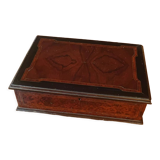 Napoleon III era box in Amaranth