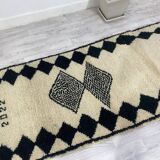 Handmade Moroccan Berber carpet 231 X 95 CM