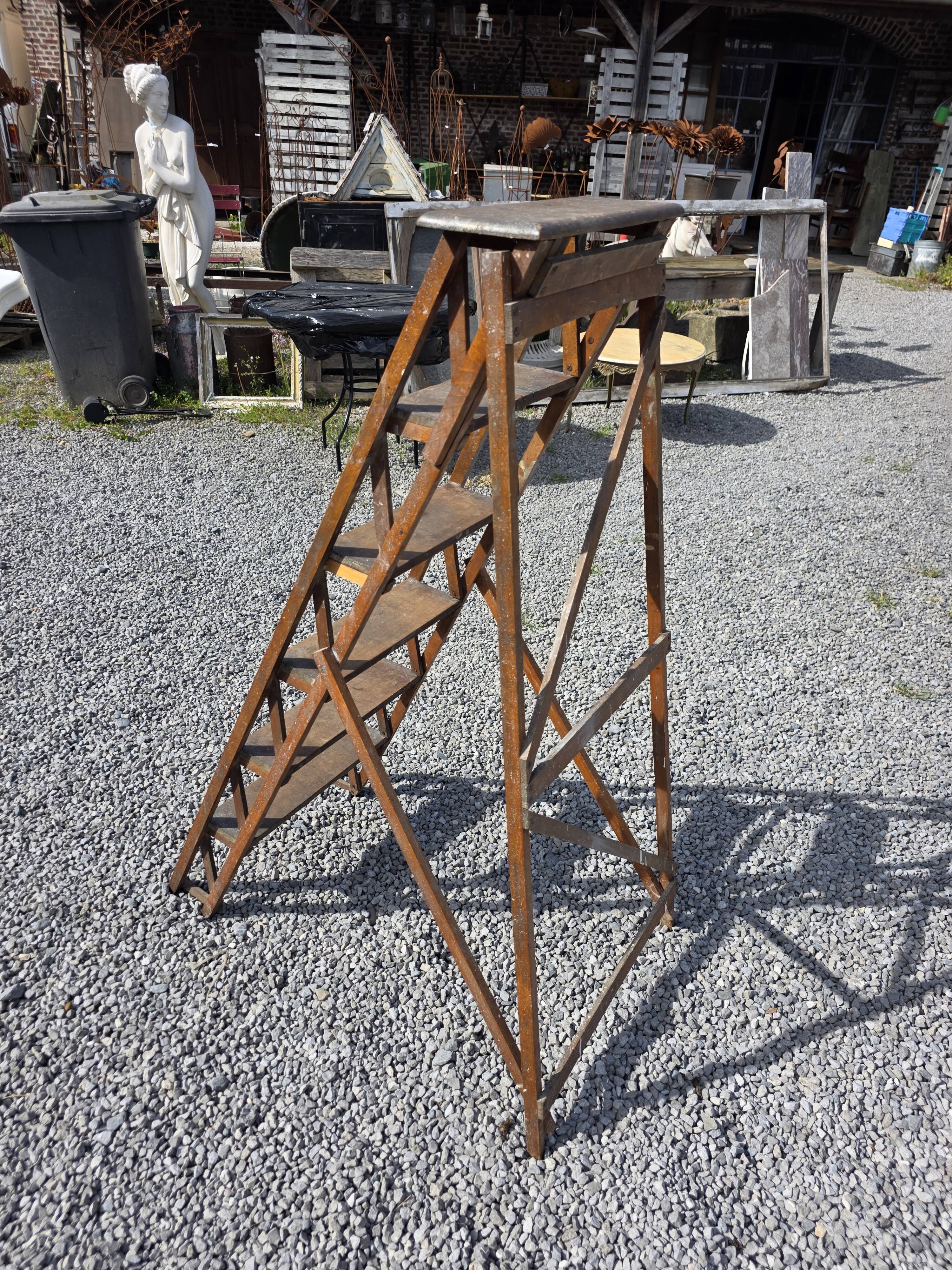 Old wooden step ladder with 6 steps