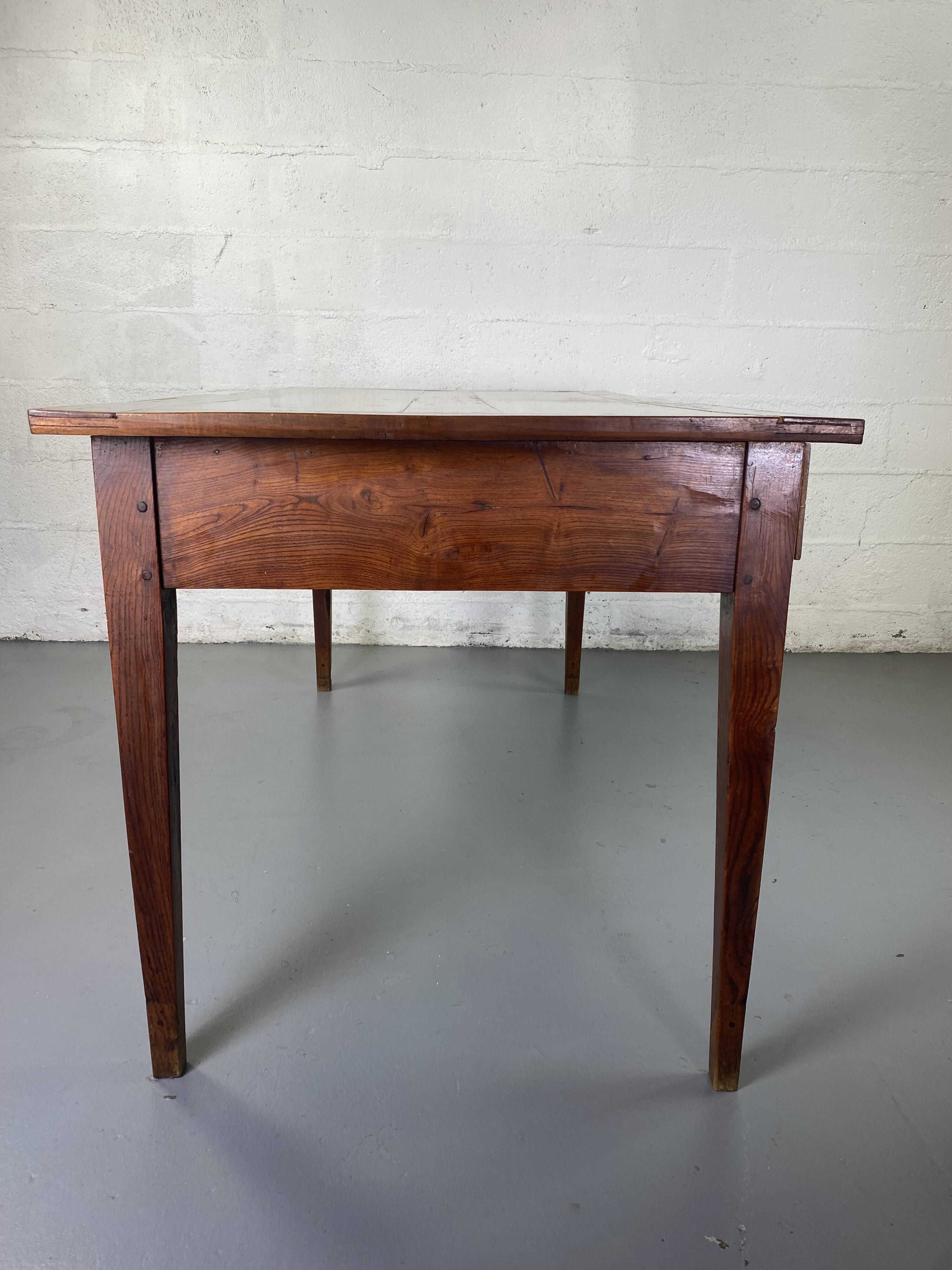Table de Ferme Vintage en Bois Massif