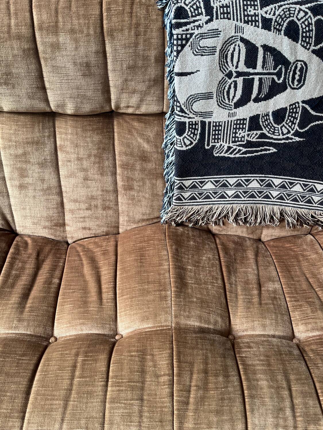 2-seater armchair in fawn velvet, Steiner edition 1970