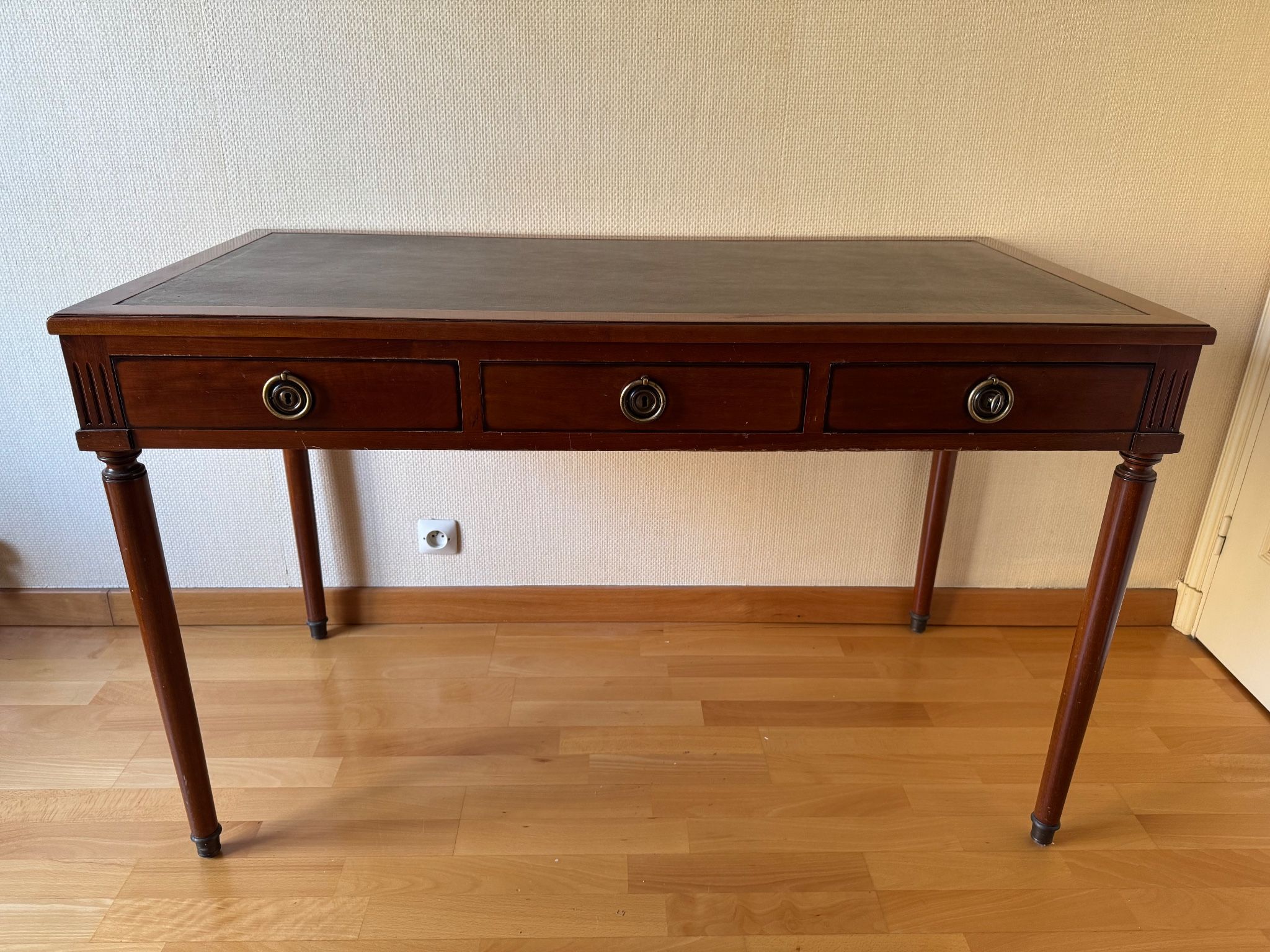 Louis XVI style flat desk "Coubertin" in mahogany reissue by Grange