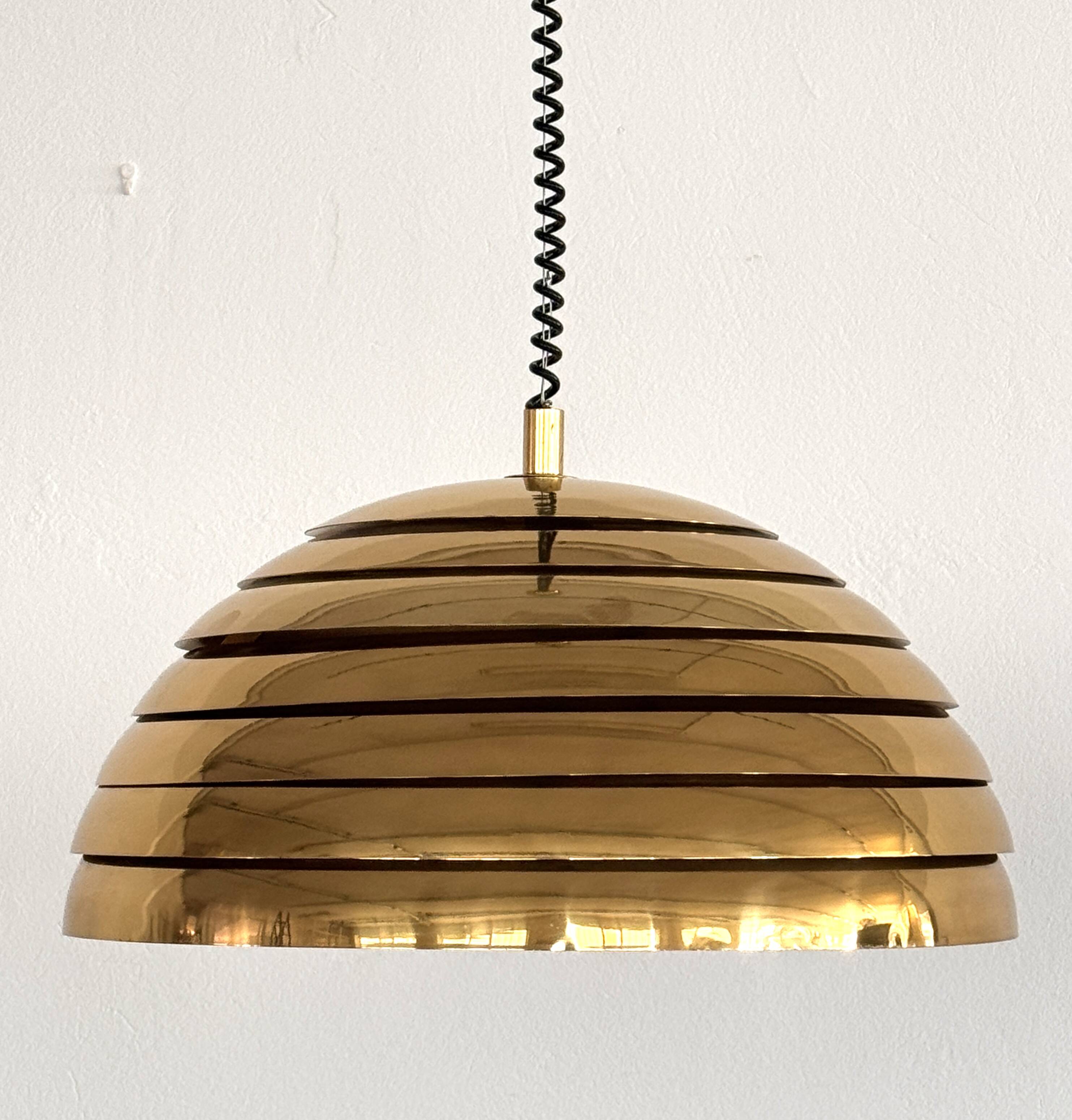 Midcentury Modern Brass Chandelier by Vereinigte Werkstätten, 1960