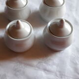 Set of 4 small covered pots in white porcelain