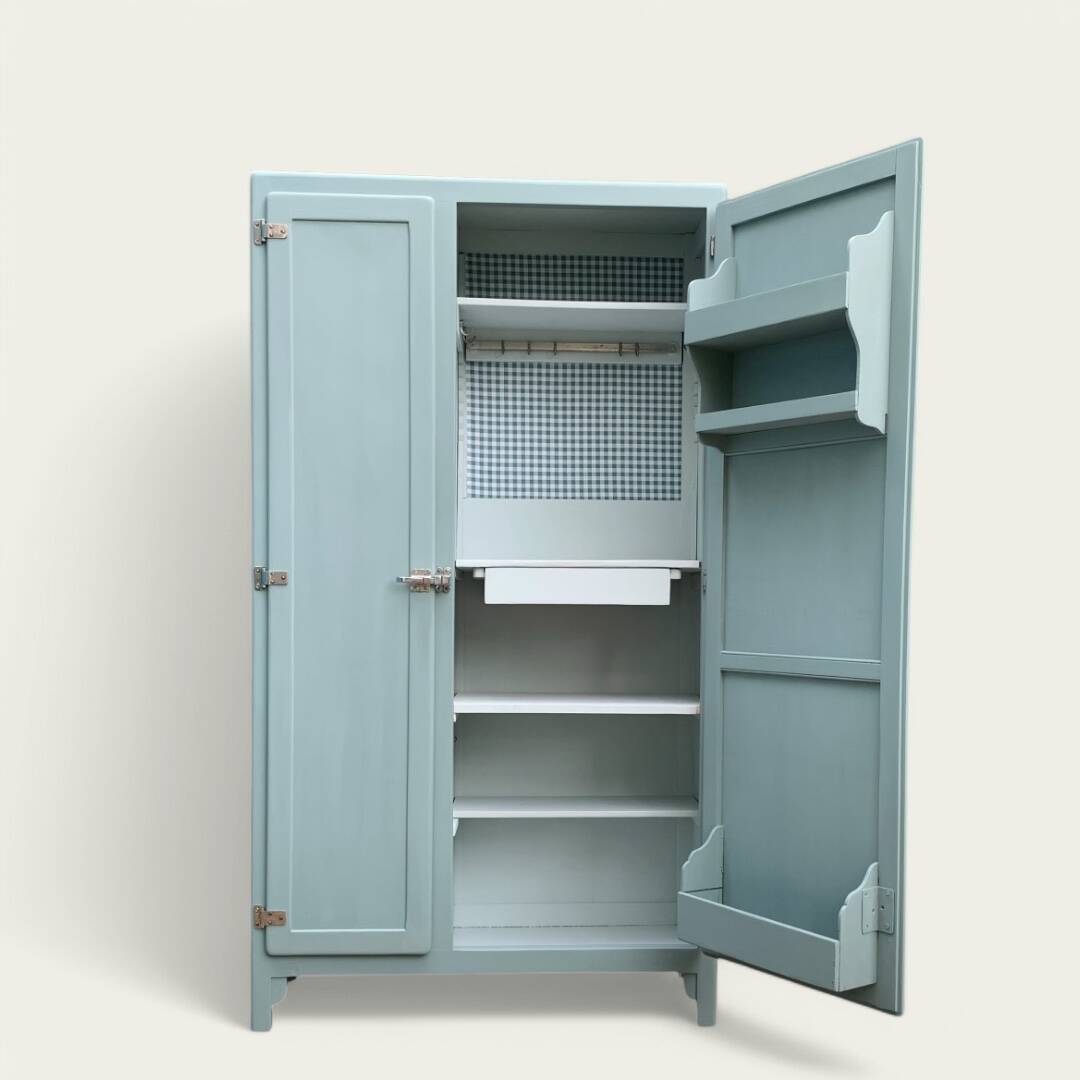 Mado 1940 blue/grey green kitchen cabinet buffet