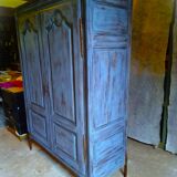 End 18th century wardrobe provençale all solid oak patinated blue by artisan cabinetmaker