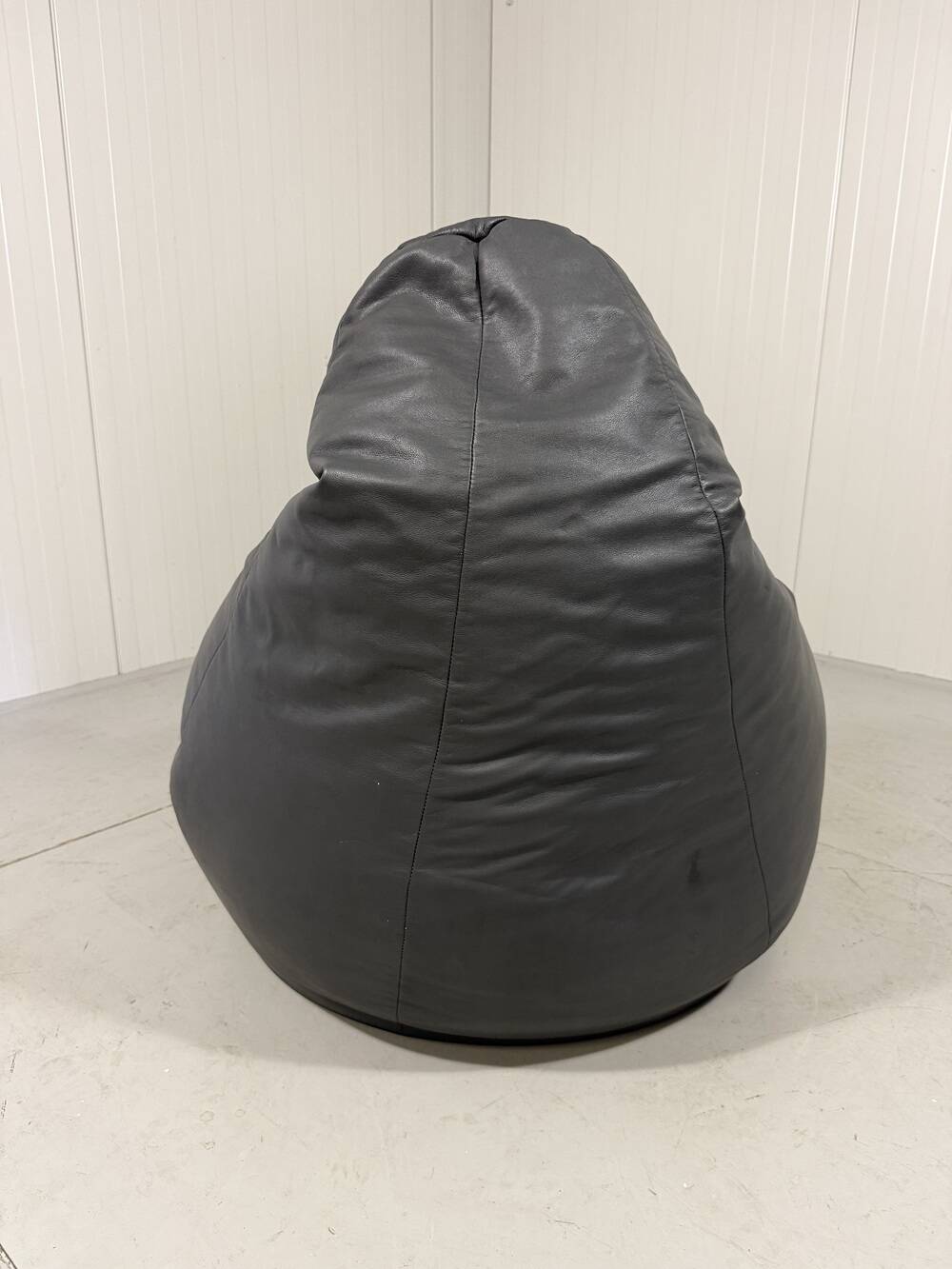 Zanotta Sacco large leather beanbag lounge chair 1980’s