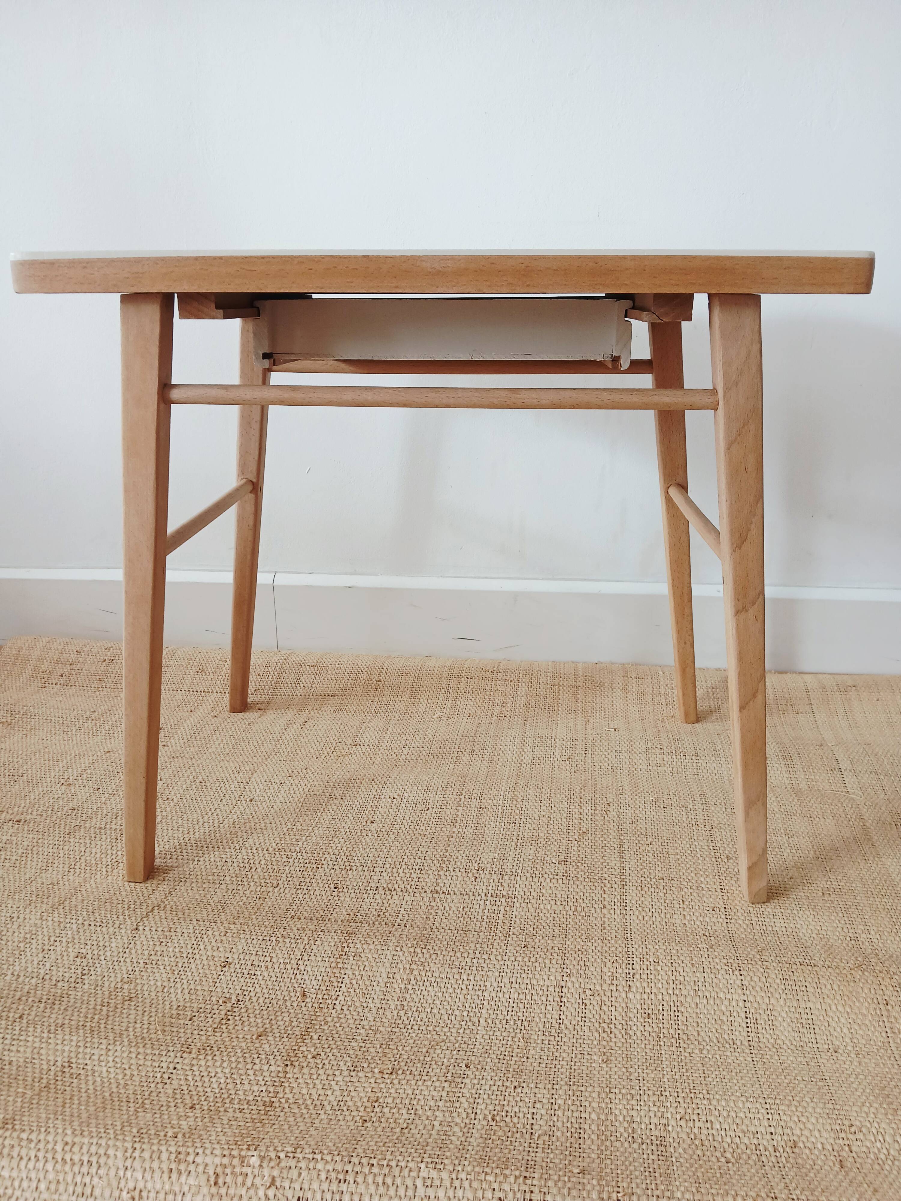 BAUMANN CHILDREN'S DESK