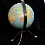Globe terrestre lumineux vintage