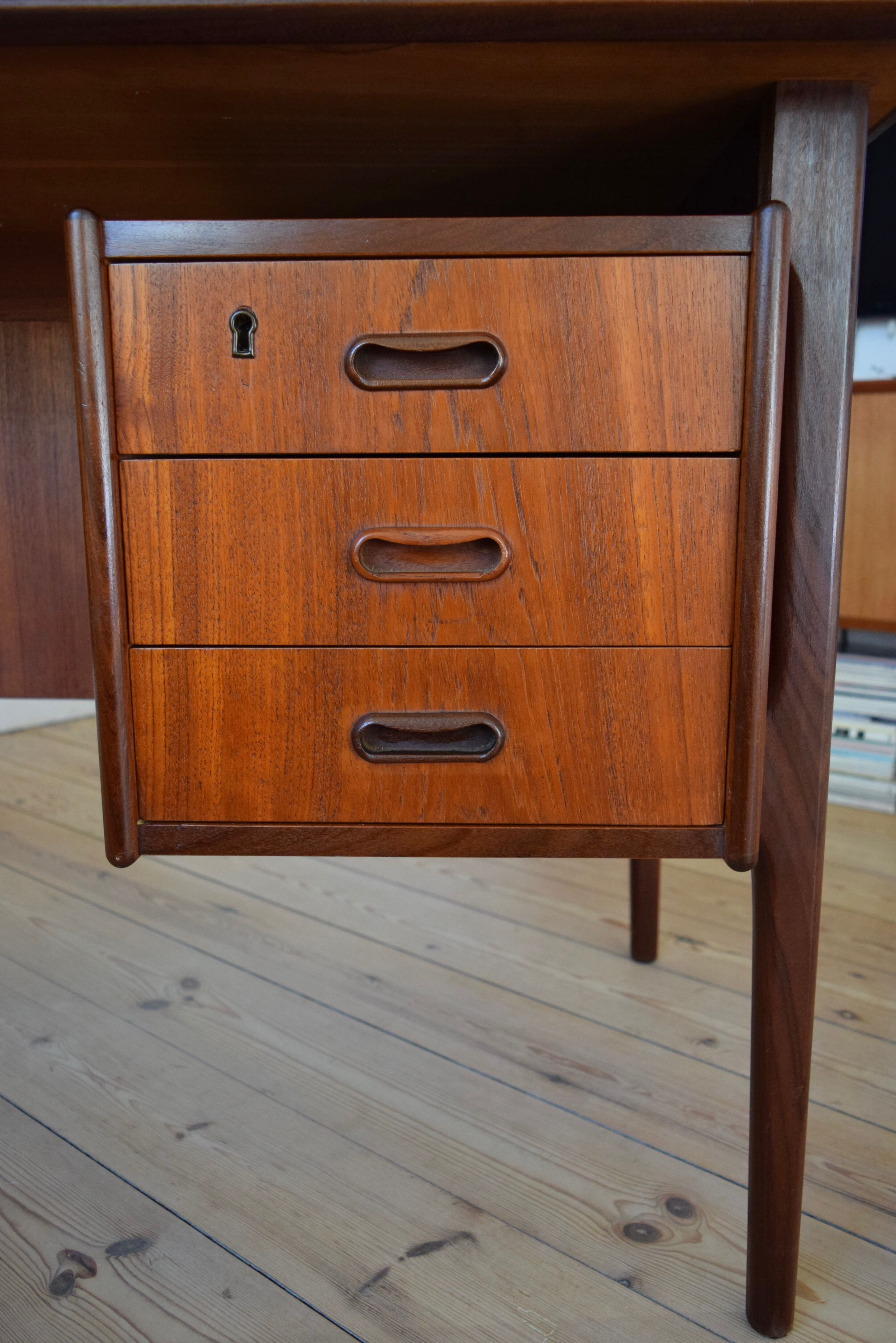 Mid-Century Danish Executive Teak Floating Desk, 1960s.