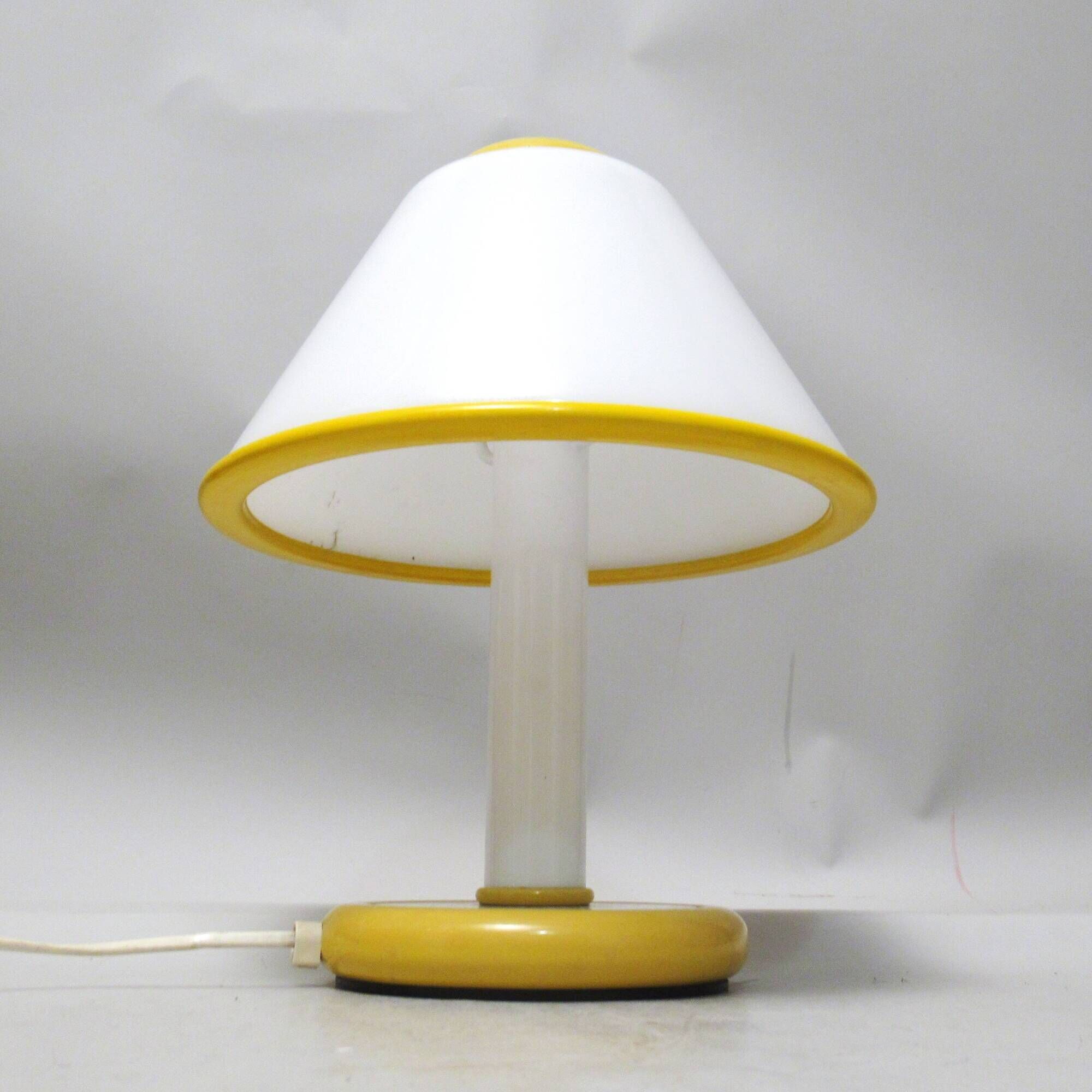Fabbian mushroom lamp from the 1980s.