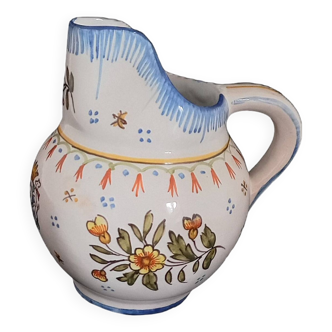 Earthenware pitcher from Portieux