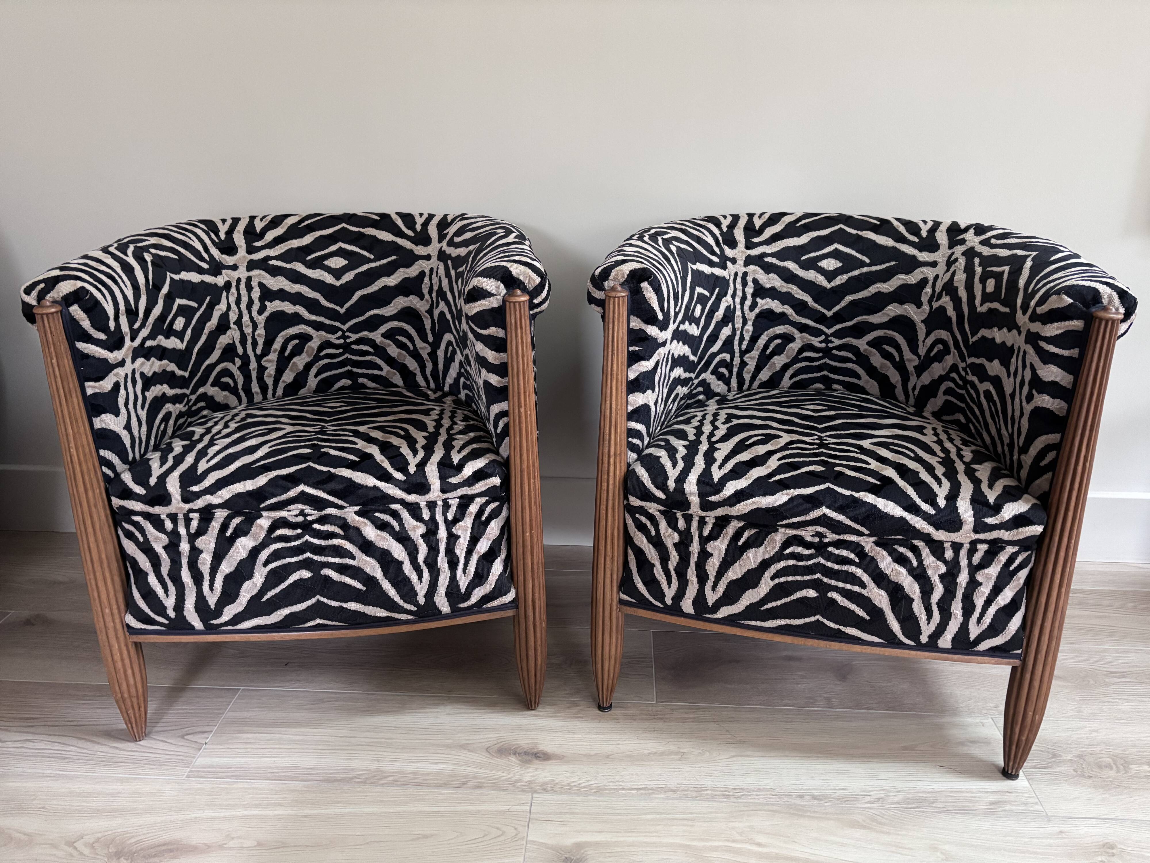 Paire de fauteuils tonneau