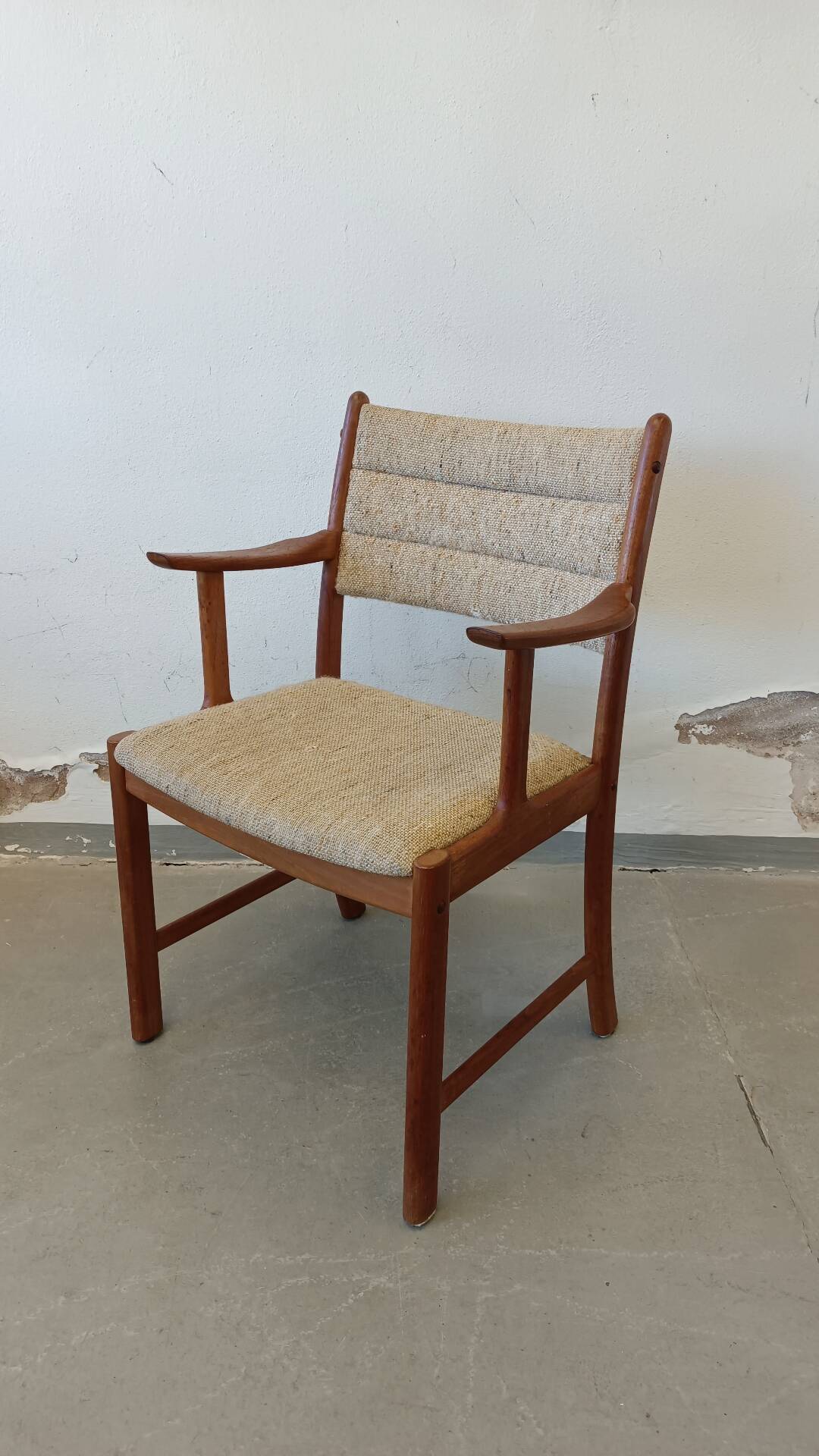 Scandinavian armchair in teak