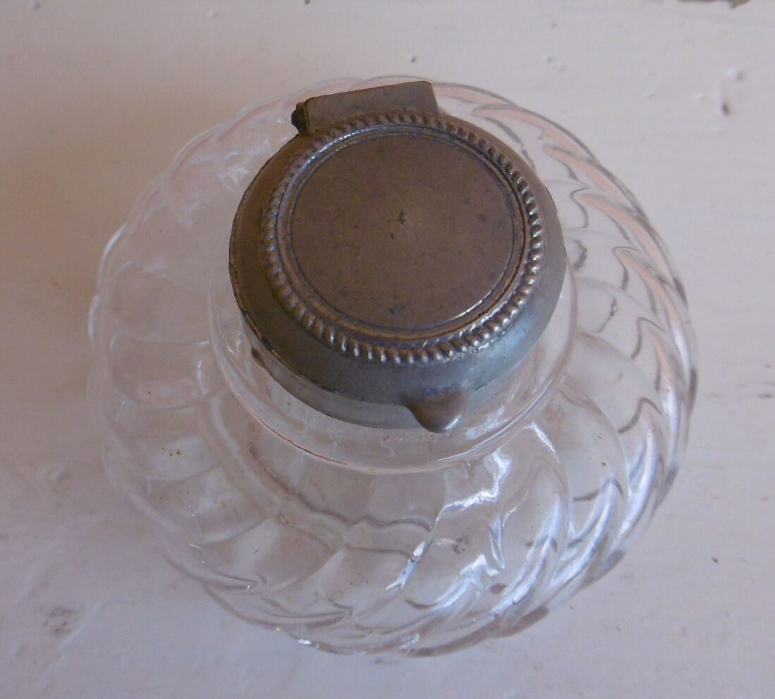 Old spiral glass inkwell with metal cabochon early XXth century