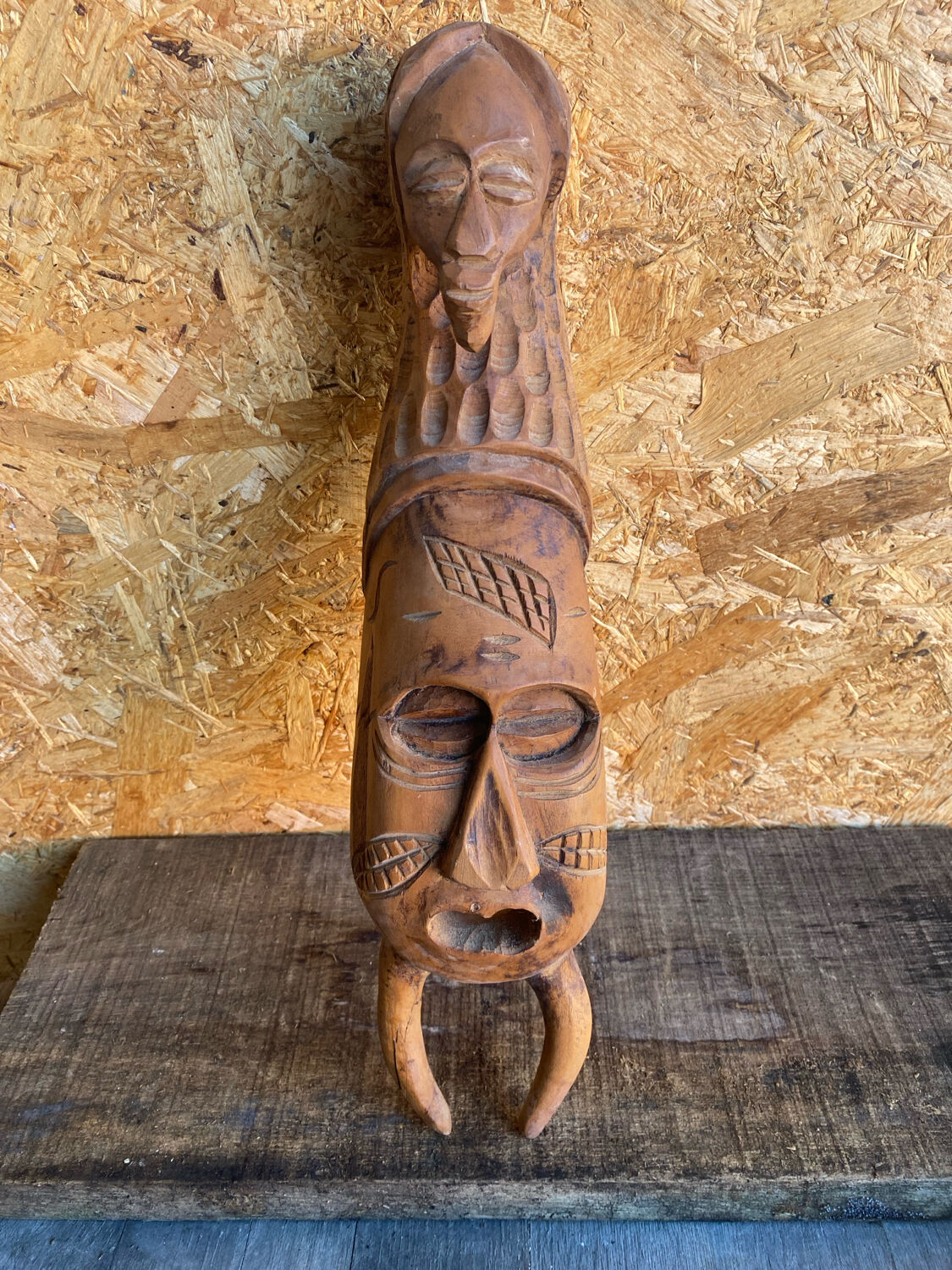 Sculpture African Mask Handcrafted Carved Wood Vintage #D882