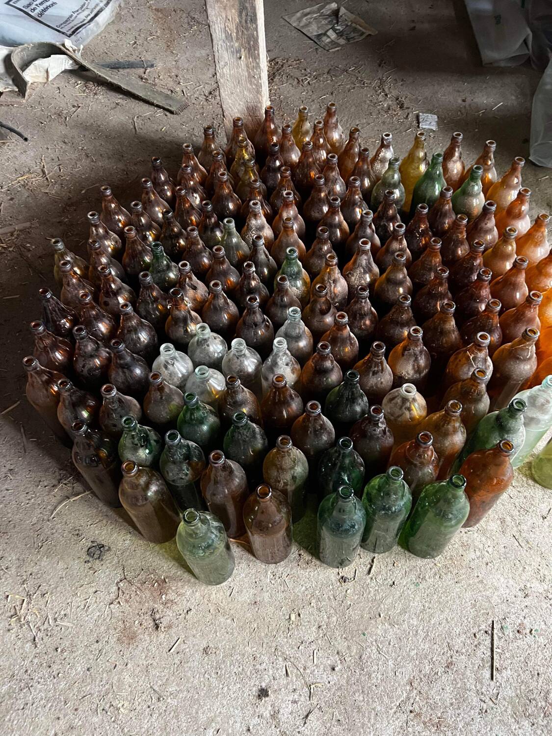 Bouteilles en verre décoratives