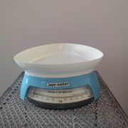 Vintage kitchen scale, 1970s. Japy salter, made in france aubervilliers.
