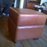 Pouf en cuir cube marron