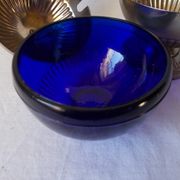 Sucrier en métal et verre bleu