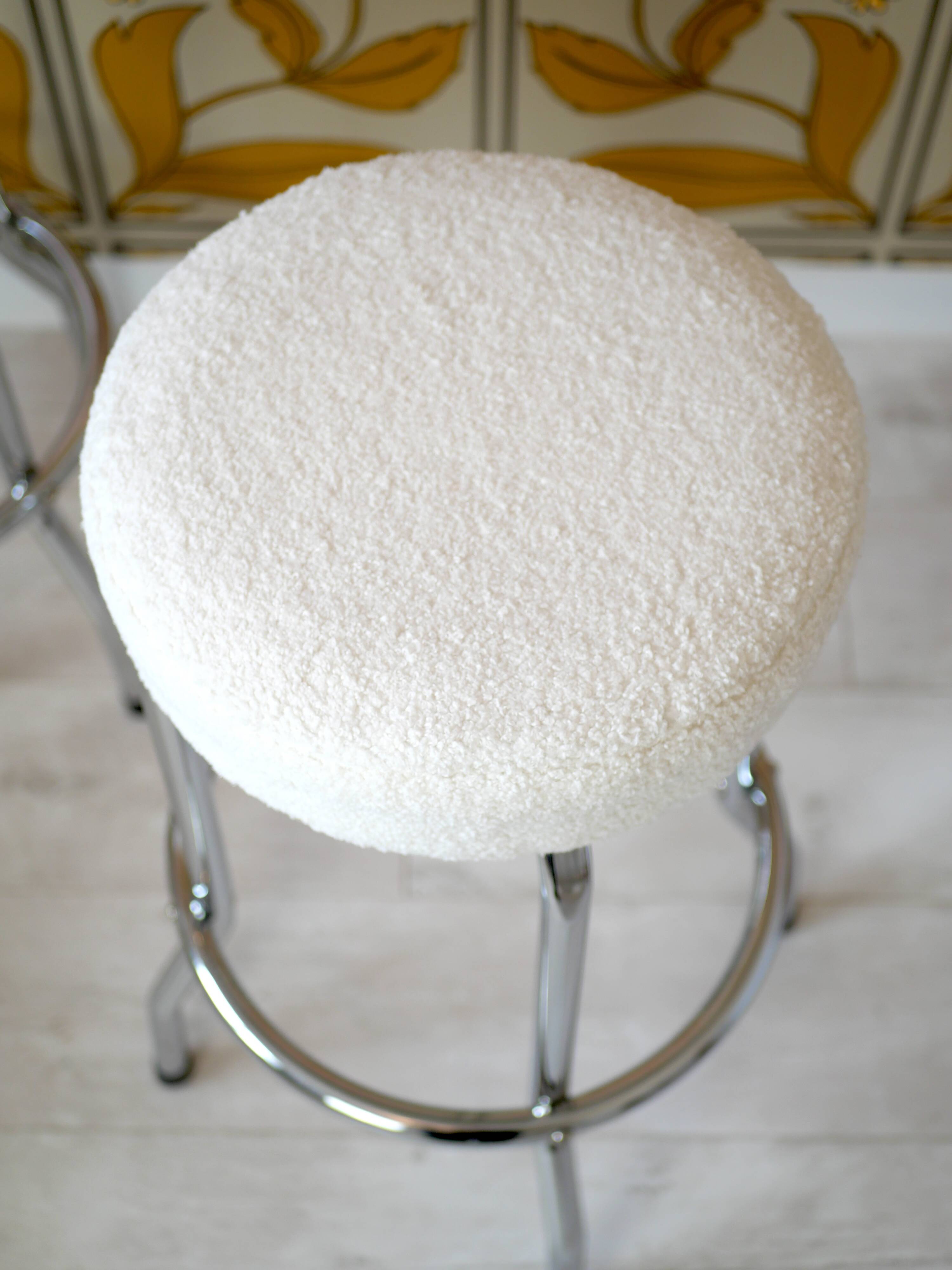 Pair of bar stools - boucle fabric