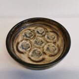 Dish in stoneware with  model 21936, by Jørgen Mogensen and manufactured by Royal Copenhagen