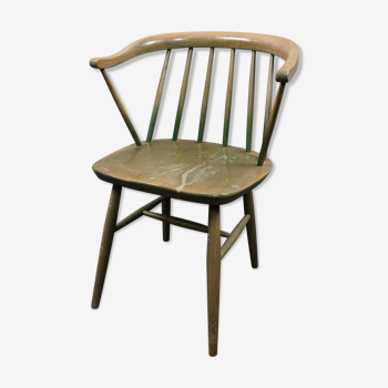 Chaise en bois vert