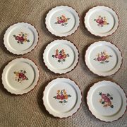Series of 8 dessert plates