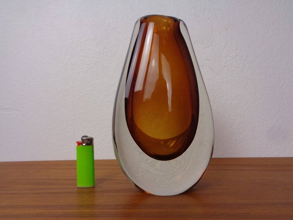 Finnish glass vase by Armando Jacobino for Oy Kumela, 1950s