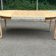 Table de repas ronde, ovale extensible en chêne poncé
