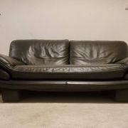 Roche Bobois leather sofa in very good condition, 3-seater.