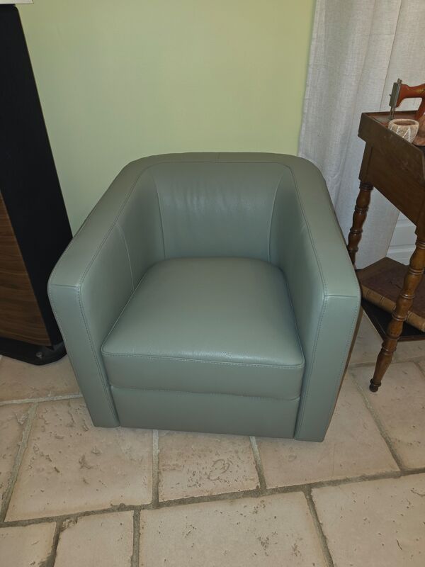 Fauteuil en cuir Poltrone Sofa.