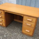 Schoolmaster's administration desk
