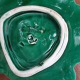 Empty-pocketed Sarreguemines vine leaf