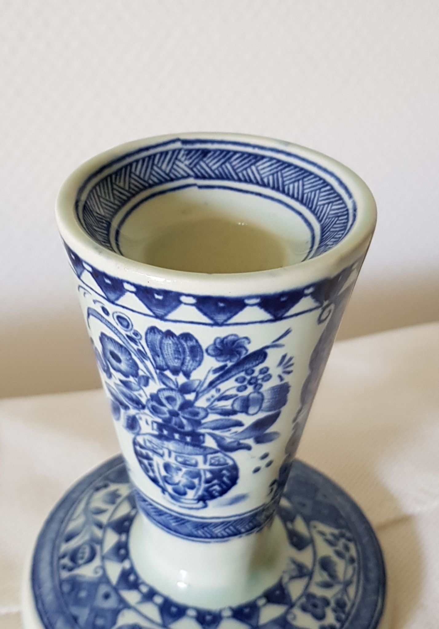 Bougeoir bleu blanc, Sphinx Royal Maastricht