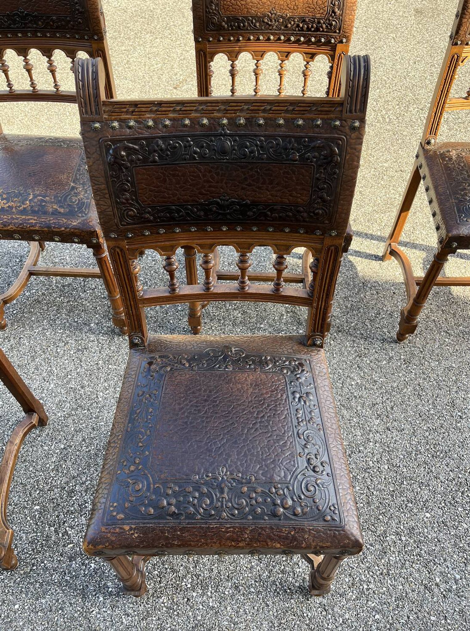 6 chaises Henri II