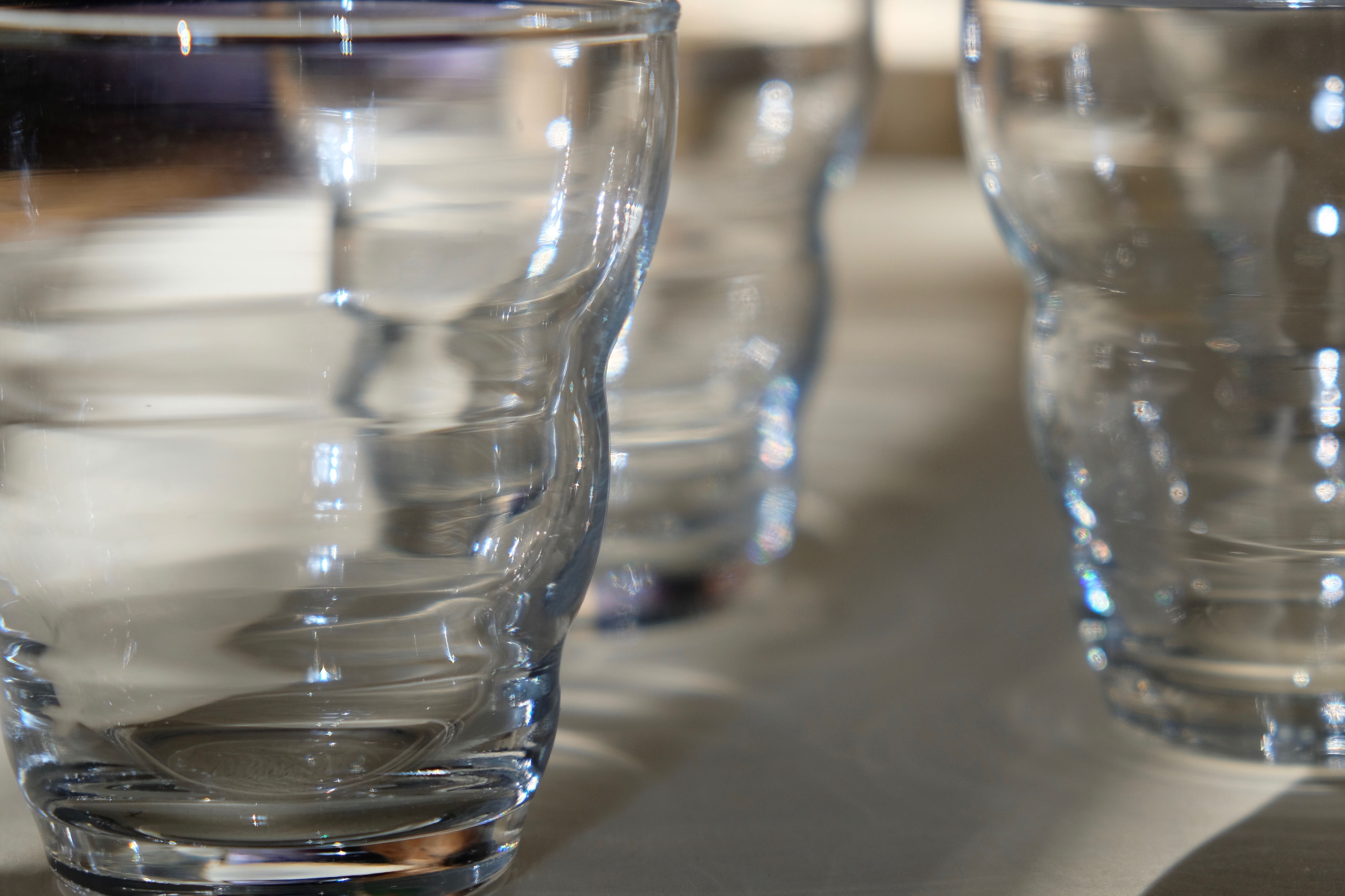 Ensemble de 12 verres à eau gobelets anciens soufflés bouche