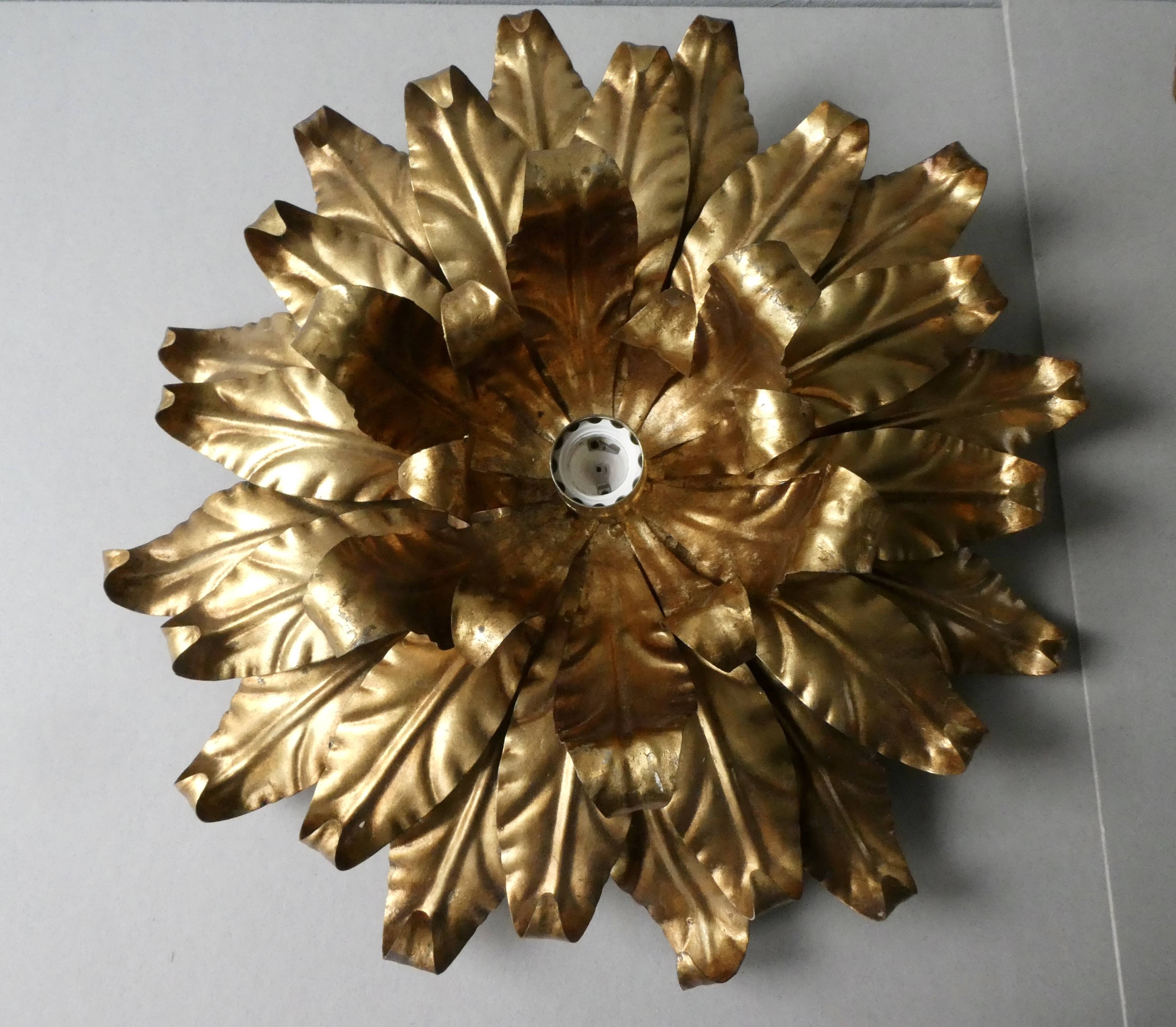 Pair of large flower wall lights in gilded metal, Italy, 1960s