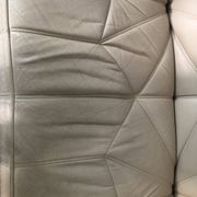 Canapé Ottoman 2 places en cuir