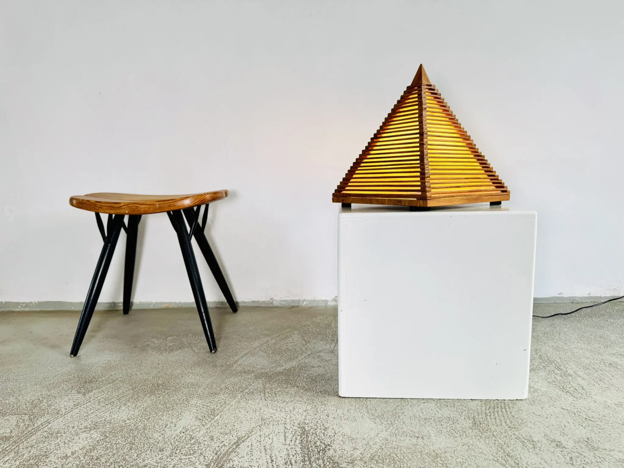 Teakwood Pyramid Table Lamp, Italy, 1970S