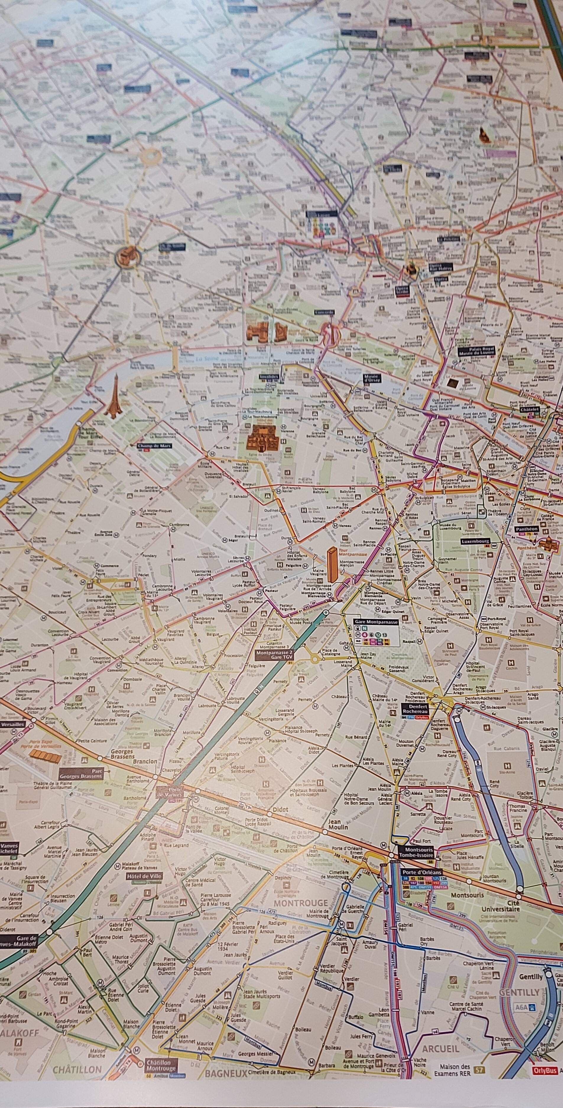 Map of Paris – large format RATP map (127.5 × 99 cm)
