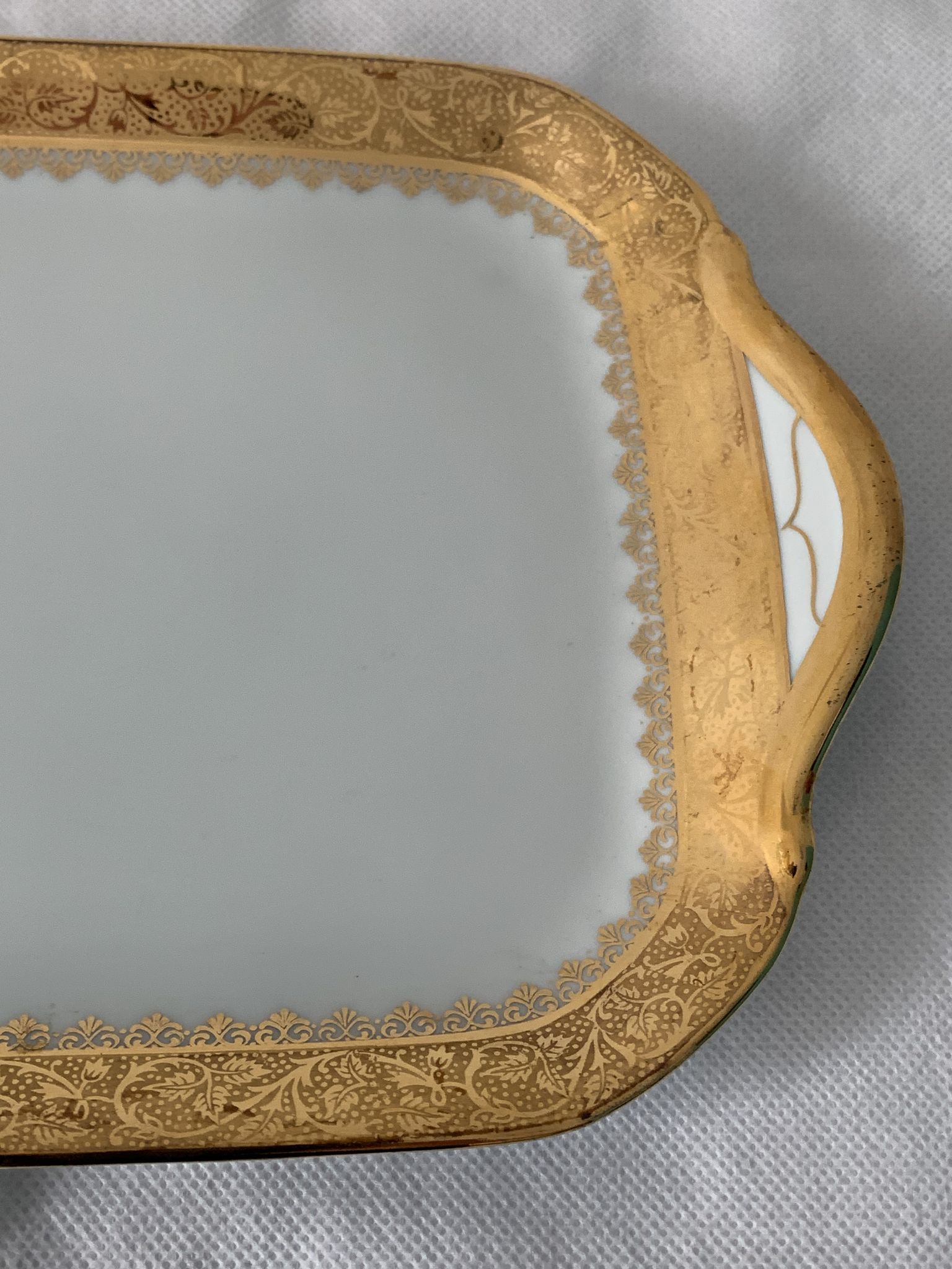 Cake service 6 dessert plates and 2 dishes Georges Boyer porcelain Limoges 1950