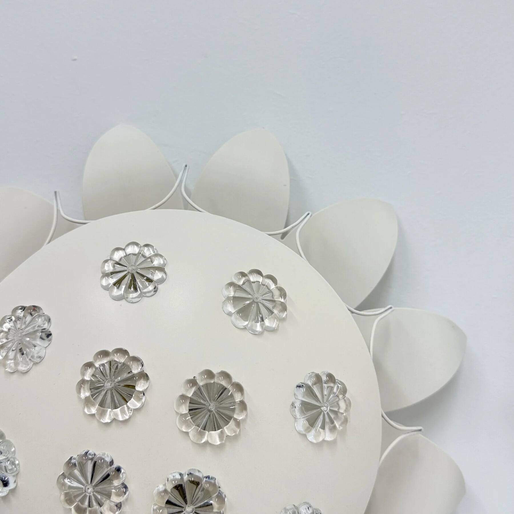 Set of 2 Emil Stejnar wall lamps with flower crystals, 1950s Vienna