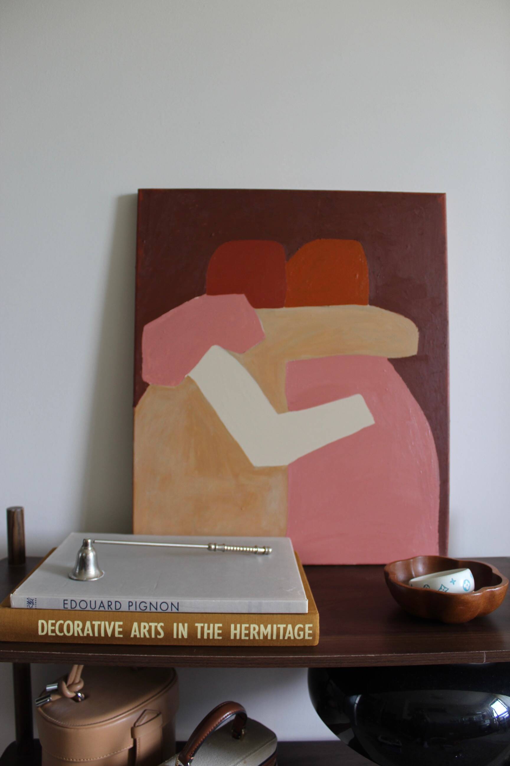 Minimalist figurative painting version burgundy "don't leave me".