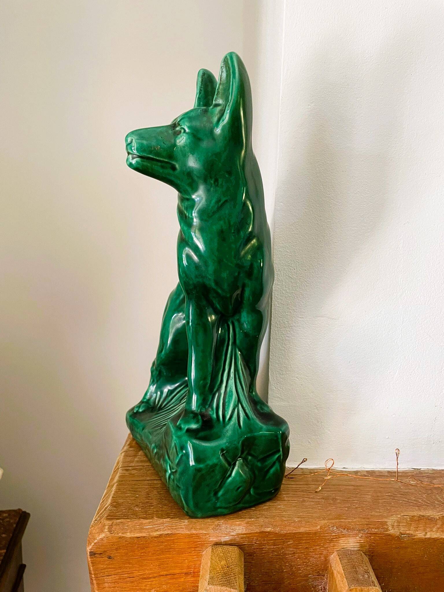 Art Deco sculpture (ceramic)