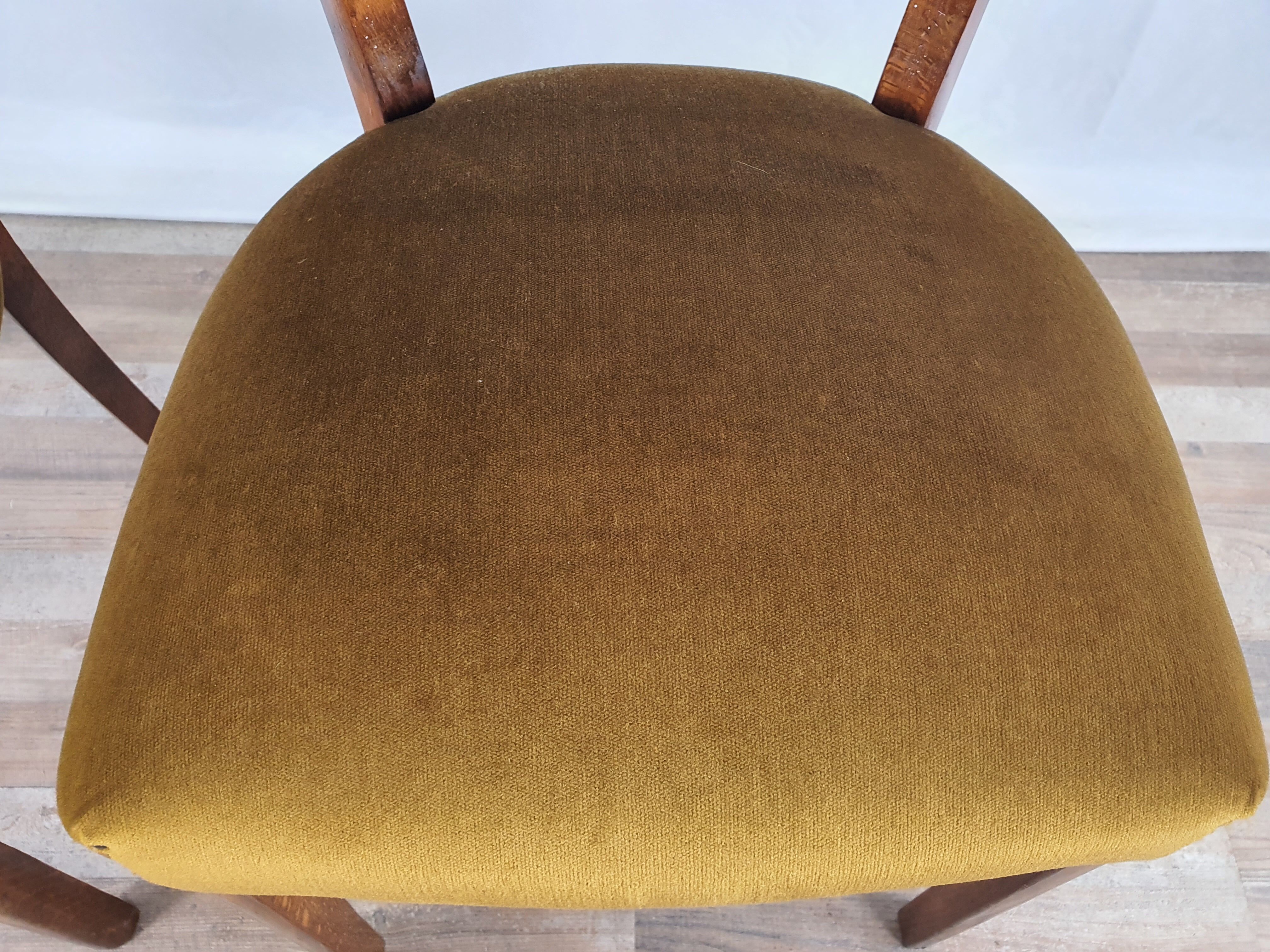 Set of two padded chamber armchairs