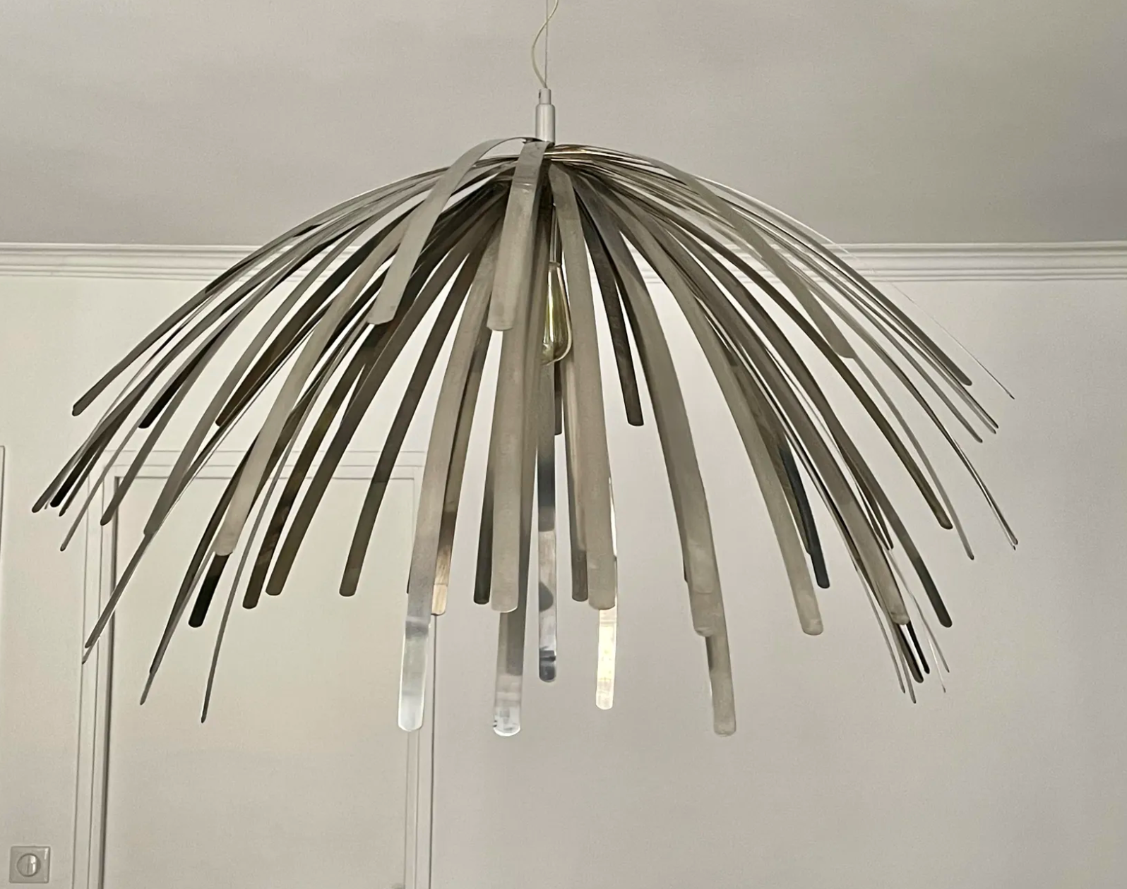 Suspension vintage en lamelles d'aluminium