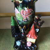 Kitsch vase