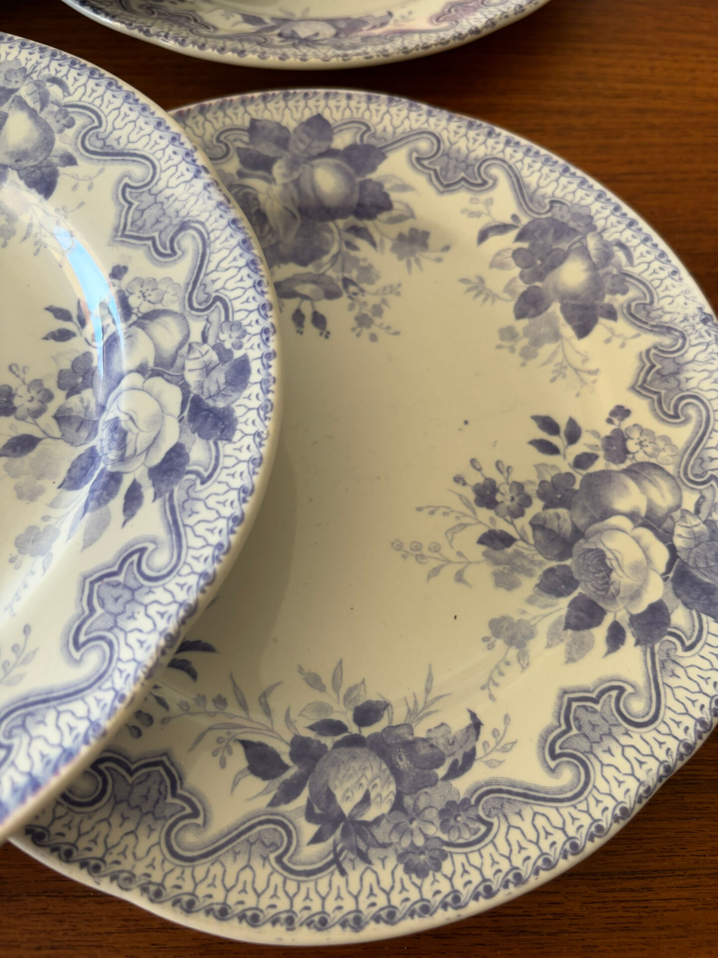 Set of 6 dessert plates Creil & Montereau Bouquets • Antique earthenware