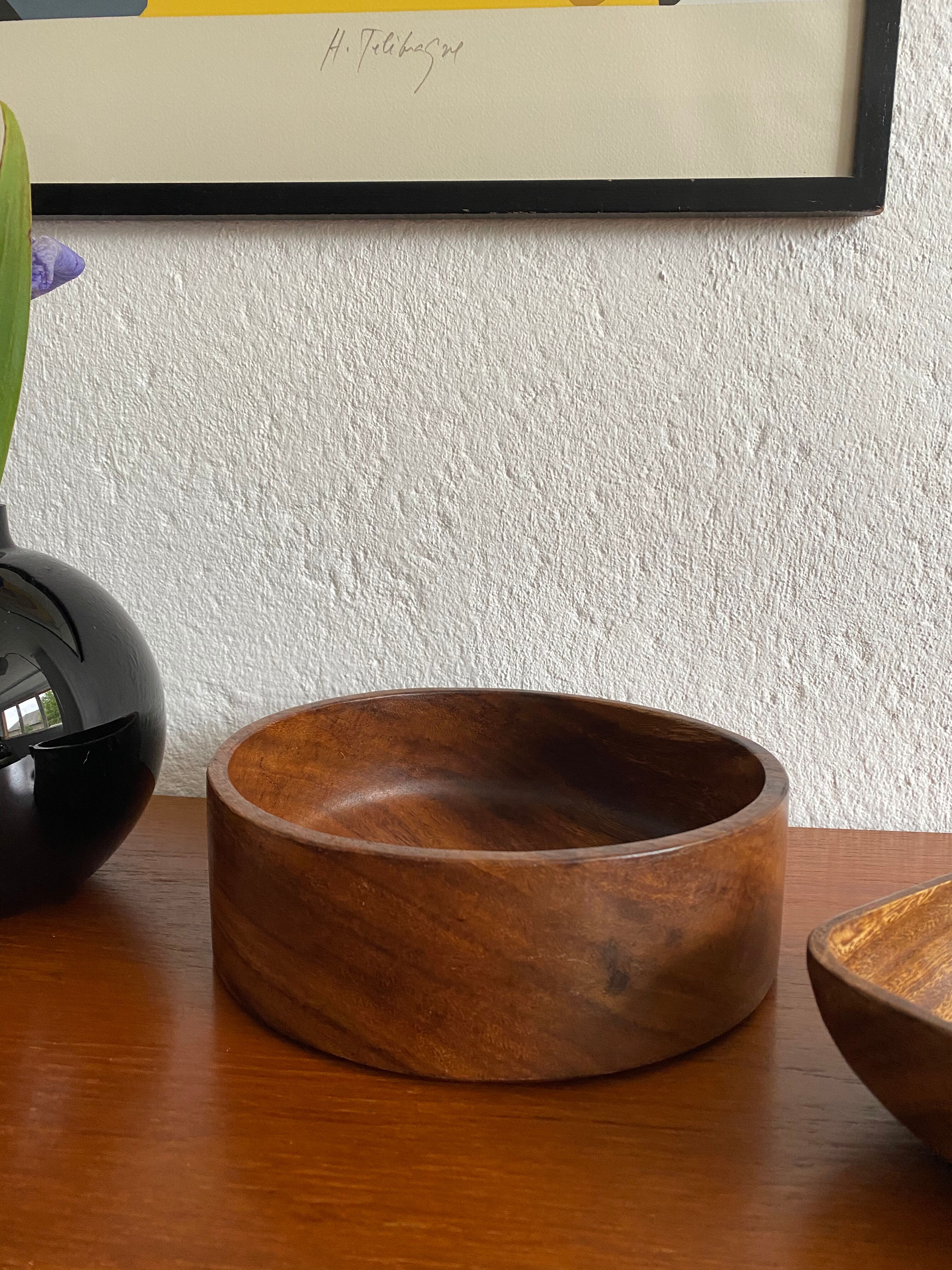 Set 2 Vintage Wooden Dishes